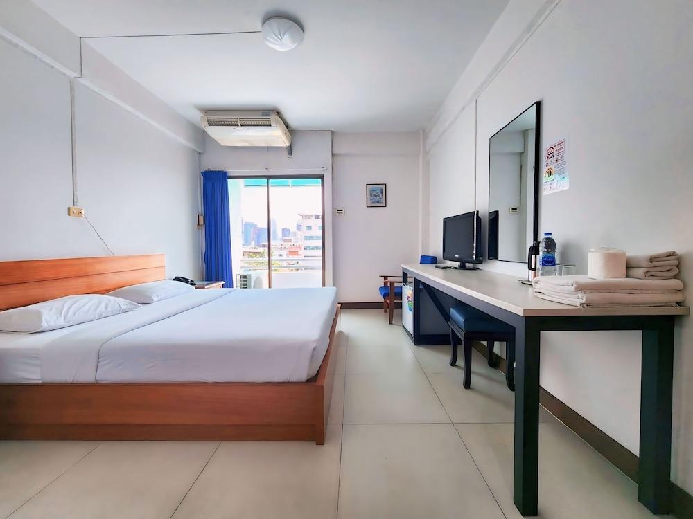 Siam Palace Hotel Room Type - Deluxe Room, 1 King Bed