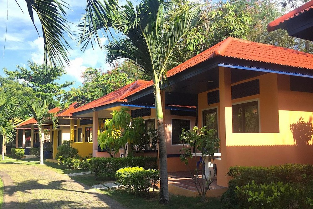 Samui Mermaid Resort Garden Side - Tap to explore photos
