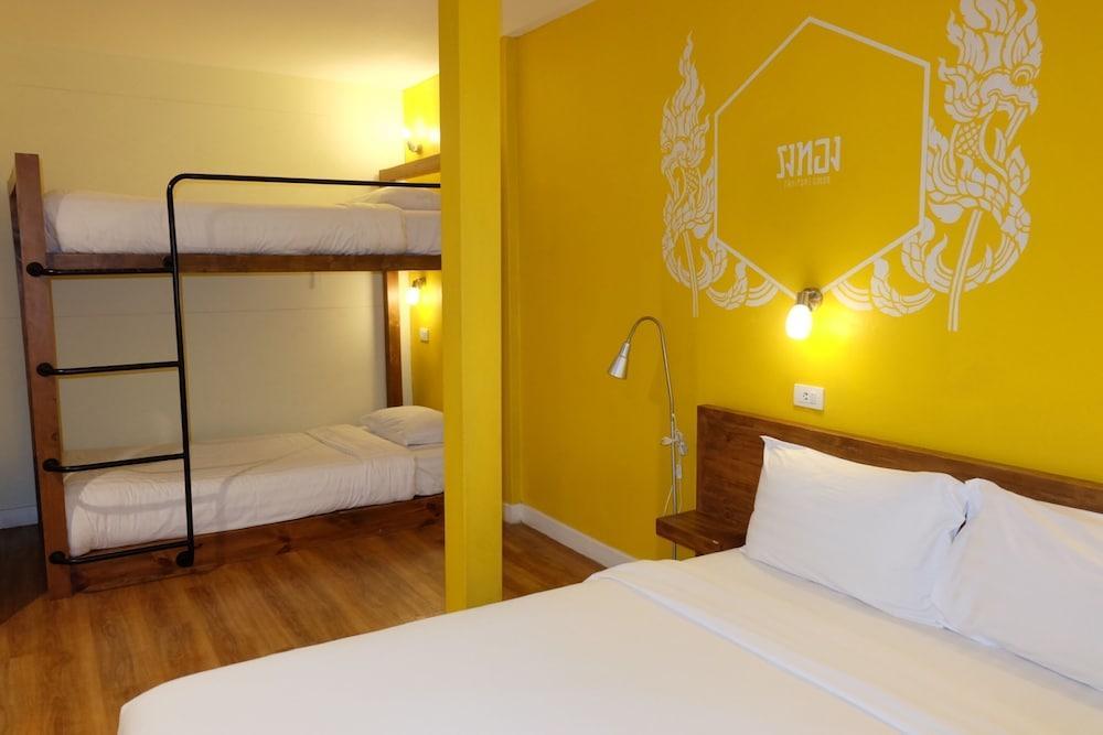 Siri Poshtel Bangkok Room Type - Standard Room