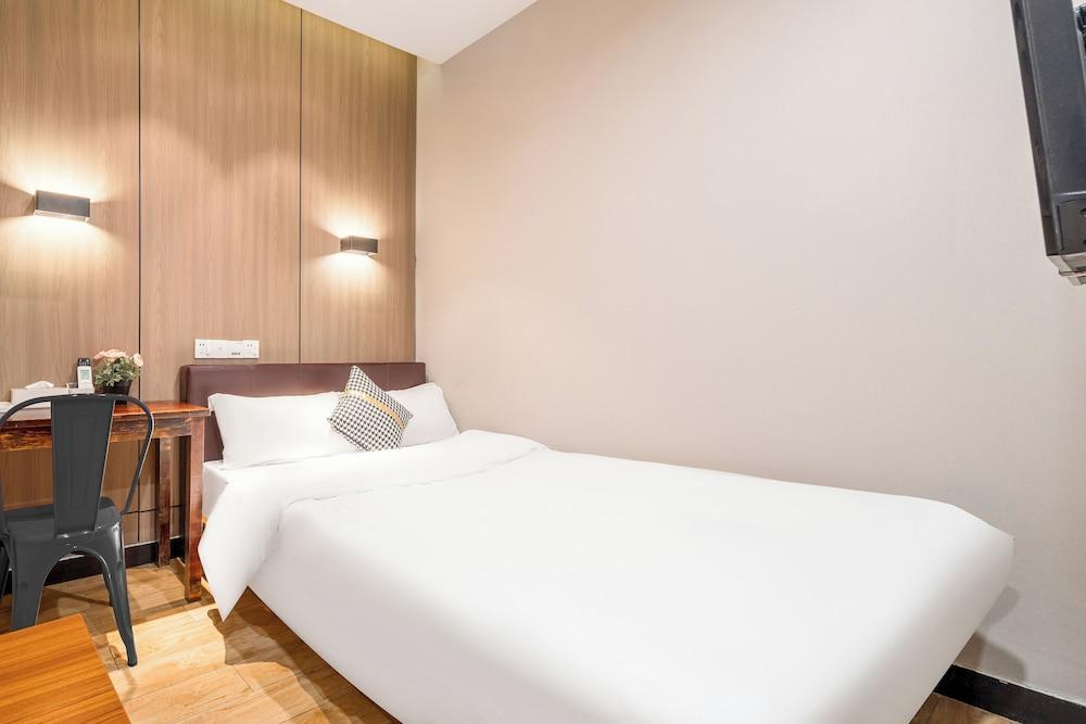 Meego Yes Hotel Shanghai Railway Station Room Type - Economy Double Room, No Windows