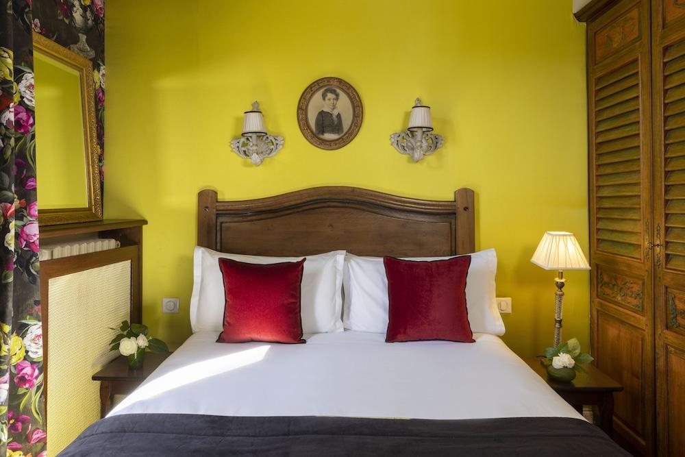Hotel des Marronniers - Tap to explore photos