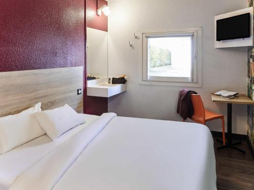 hotelF1 Villepinte Parc des Expositions Room Type - Tandem Room with Shared Bathroom and Shared WC
