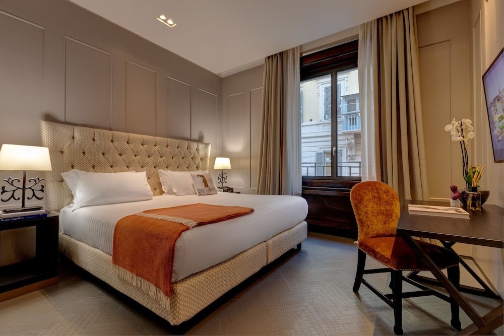 Singer Palace Hotel Roma Room Type - Two Bedroom King Executive Suite Singer Palace Hotel Roma Room Type - Two Bedroom King Executive Suite