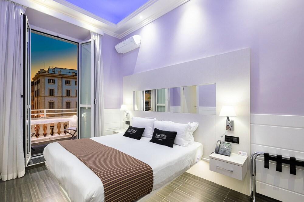 THE ONE Boutique Hotel & Private SPA Roma Room Type - Executive Double Room, Balcony, City View