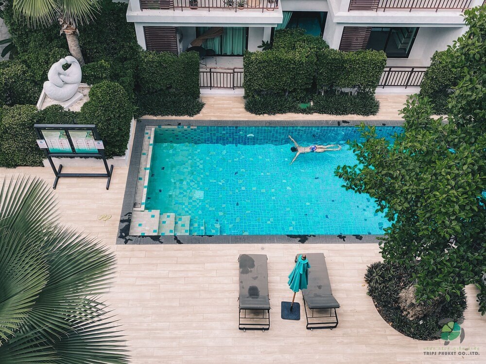 The Title West Wing By Trips Phuket - Tap to explore photos