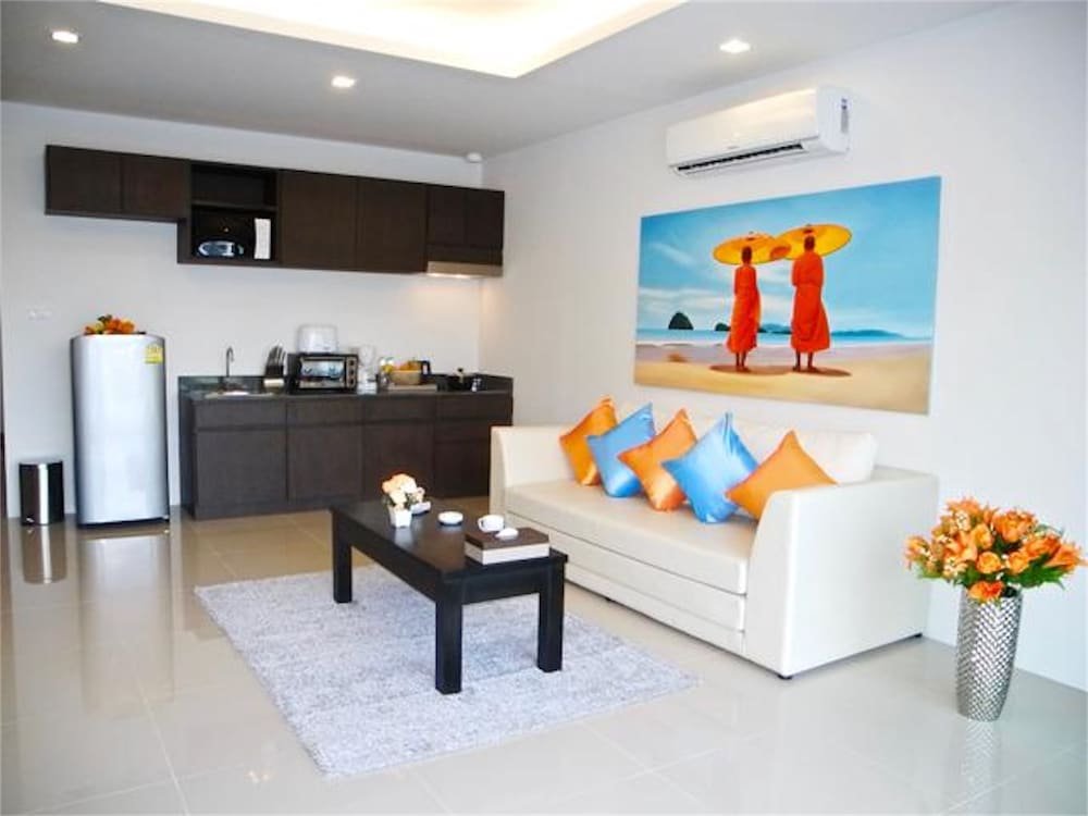Patong Bay Hill 1 bedroom Apartment - Tap to explore photos