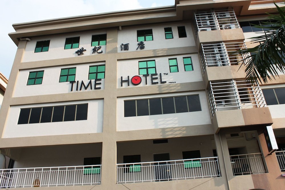 Hotels in Kuchai Entrepreneurs Park, Kuala Lumpur @ 25% OFF - 2 