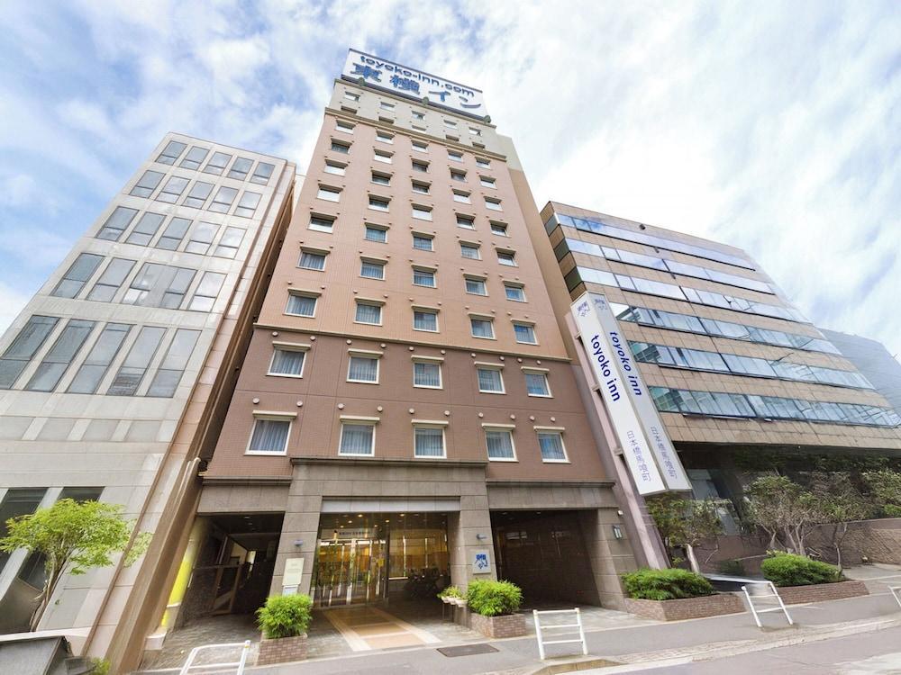 Toyoko Inn Nihombashi Bakurocho - Tap to explore photos