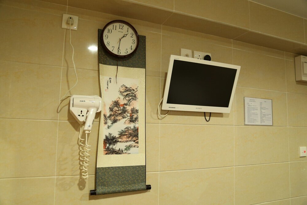 New Tokyo Hostel - Tap to explore photos