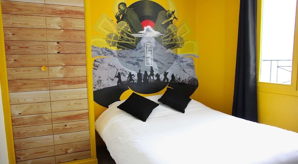 Absolute Hotel Paris République Room Type - Double Room (Urban)