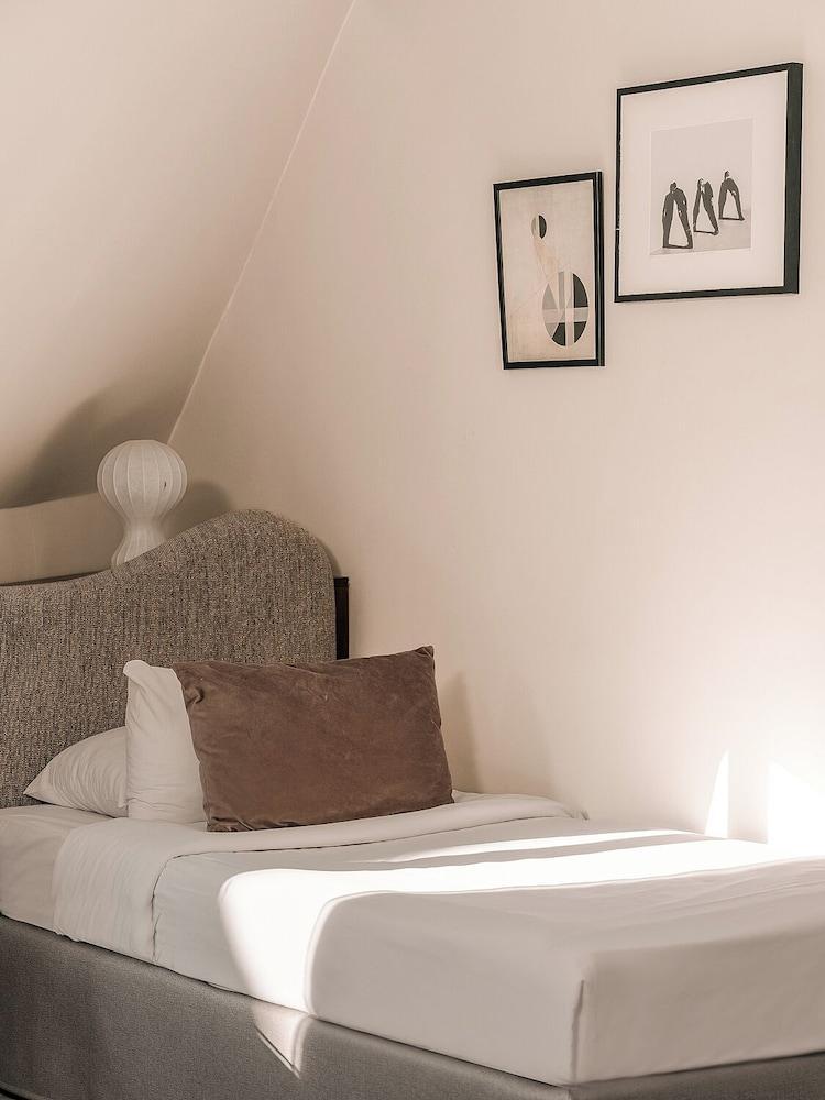 Hôtel Belloy Room Type - Family Room, Connecting Rooms
