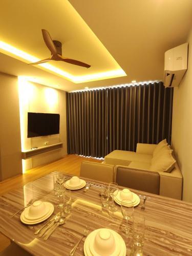 Kamala Regent Residence - Tap to explore photos