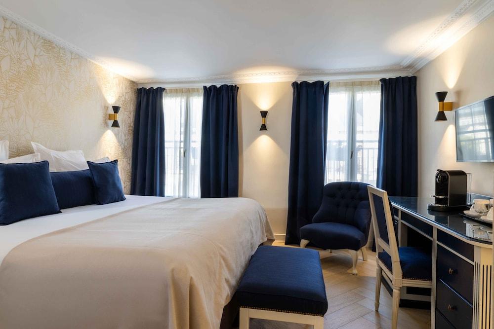 Hotel Queen Mary Paris Room Type - Deluxe Triple Room Hotel Queen Mary Paris Room Type - Deluxe Triple Room