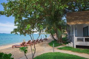 Adarin Beach Resort - Tap to explore photos