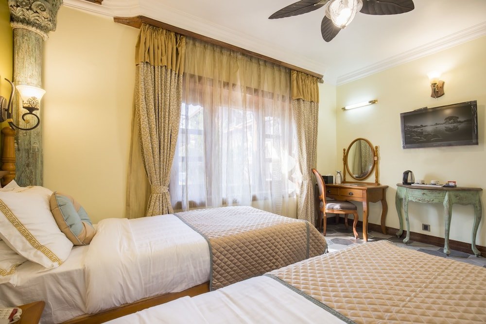 Heritage Hotel Suites and Spa - Tap to explore photos