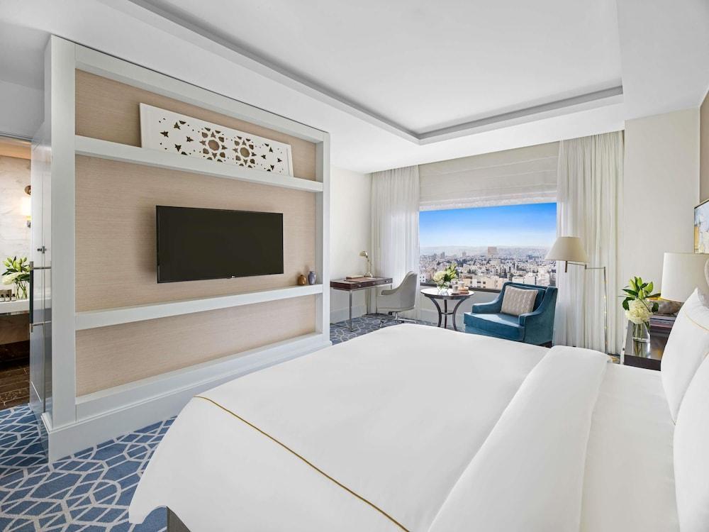 Fairmont Amman Room Type - Fairmont Gold, Room, 1 King Bed, Smoking