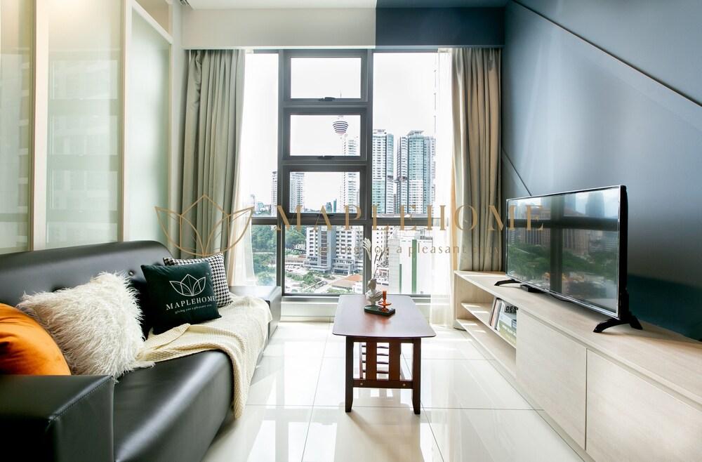 The Robertson Kuala Lumpur Room Type - Executive Suite, Multiple Beds, Non Smoking