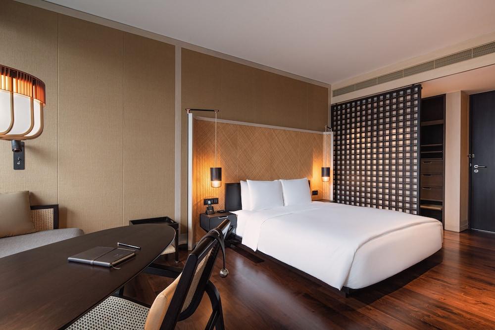 The RuMa Hotel and Residences Room Type - Grand King Room