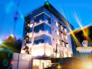 City Hotel Colombo 02 - Tap to explore photos