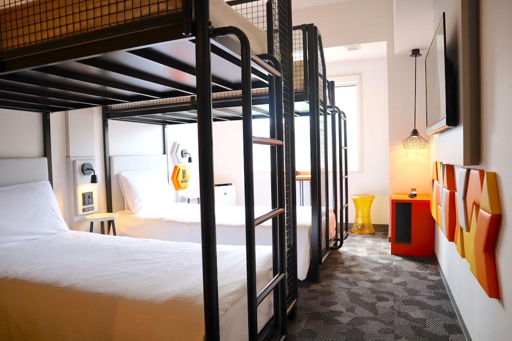 ibis Styles Tokyo Bay - Tap to explore photos