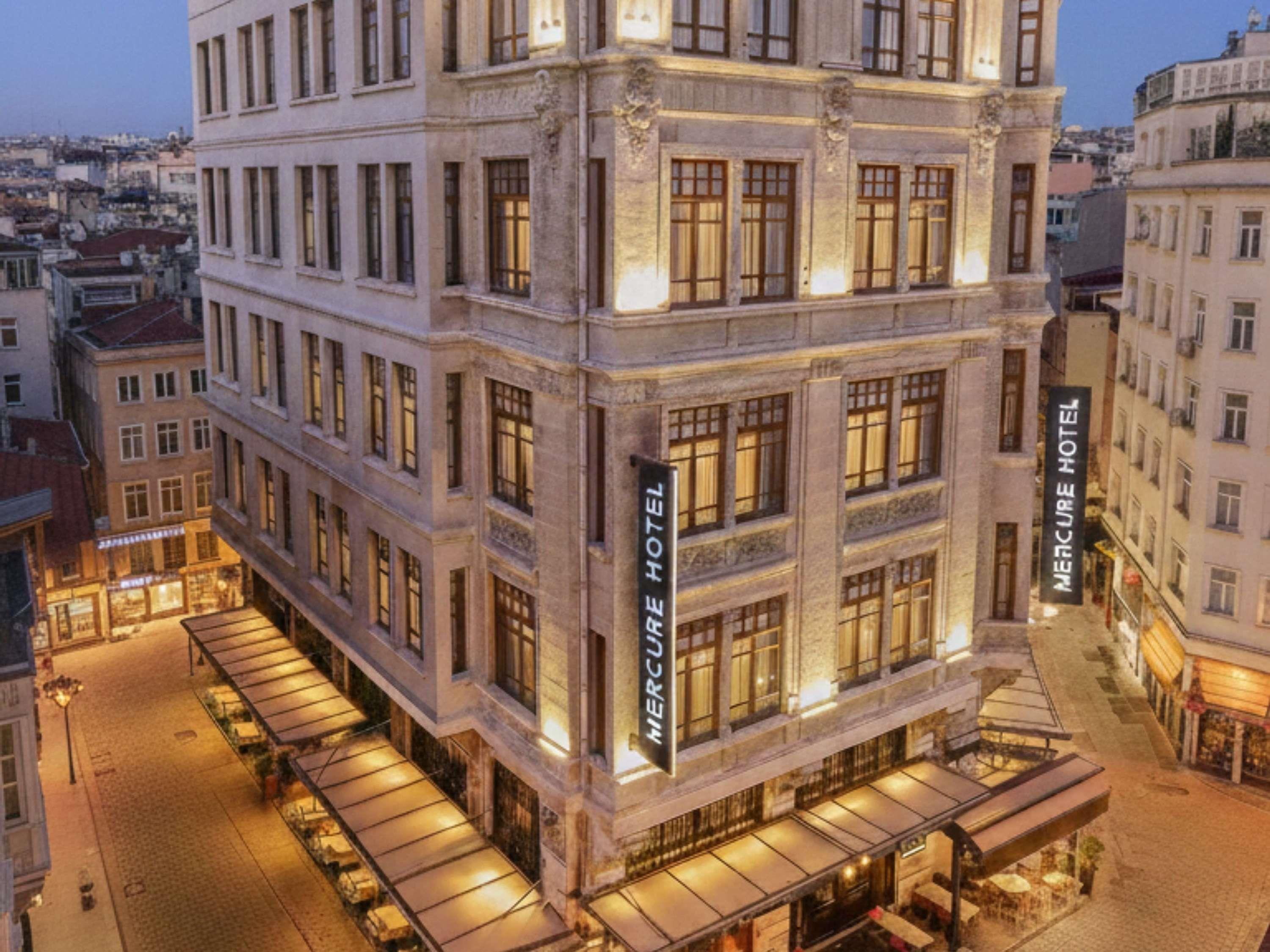 Mercure Istanbul Sirkeci - Tap to explore photos
