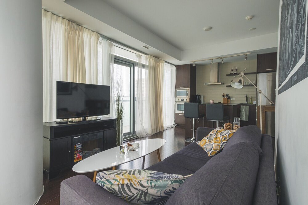 Stunning Suites - Beautiful 2bdr Condo - Tap to explore photos