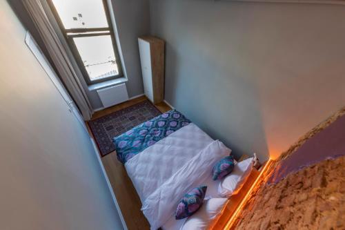 Royal Taksim Suites - Tap to explore photos