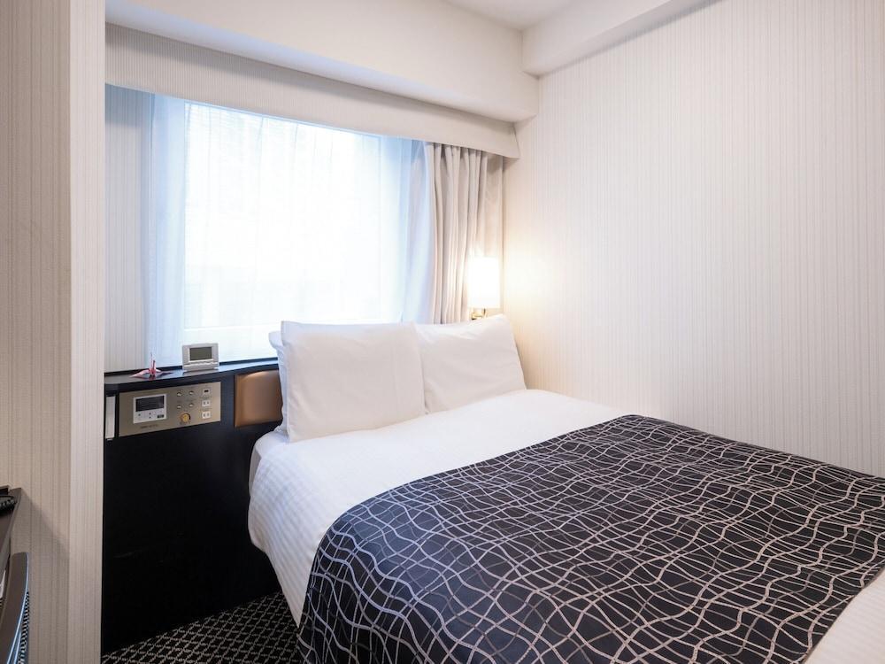 APA Hotel Kanda Ekimae - Tap to explore photos