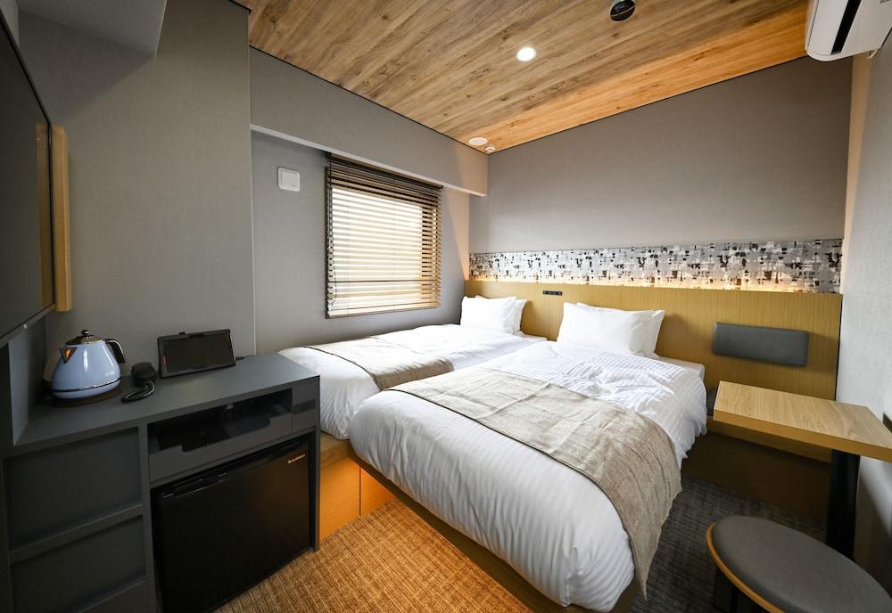 HOTEL AMANEK Kamata Ekimae Room Type - 2 Rooms Adjoining: Standard Twin Room, Non Smoking HOTEL AMANEK Kamata Ekimae Room Type - 2 Rooms Adjoining: Standard Twin Room, Non Smoking