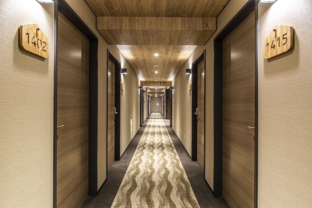 HOTEL AMANEK Kamata Ekimae - Tap to explore photos