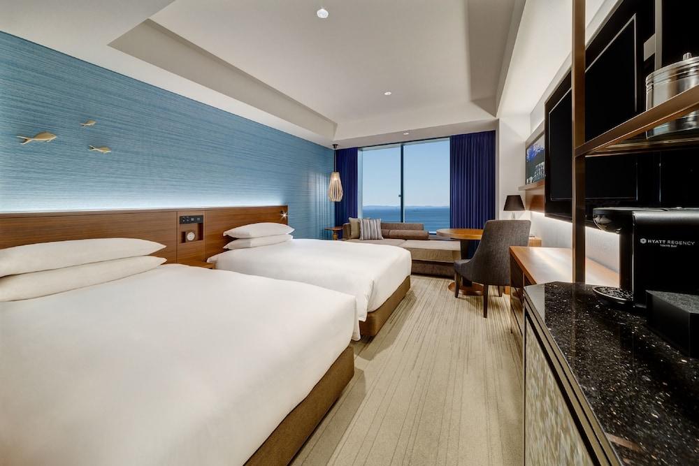 Hyatt Regency Tokyo Bay Room Type - 2 TWIN BED OCEAN VIEW DELUXE Hyatt Regency Tokyo Bay Room Type - 2 TWIN BED OCEAN VIEW DELUXE