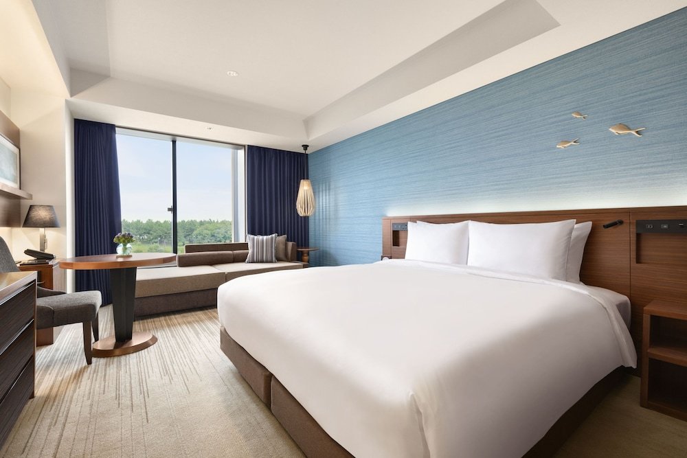 Hyatt Regency Tokyo Bay Room Type - 1 KING BED DELUXE Hyatt Regency Tokyo Bay Room Type - 1 KING BED DELUXE