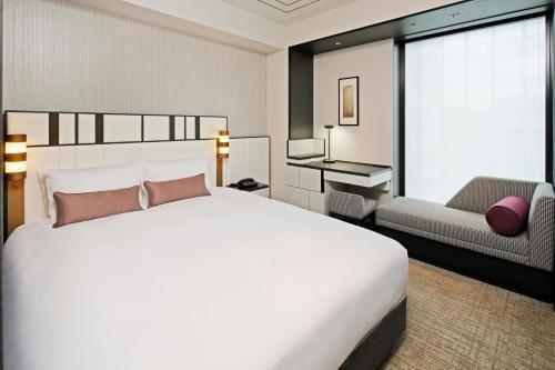 KOKO HOTEL Premier Nihonbashi Hamacho Room Type - Moderate Double Room - Non-Smoking KOKO HOTEL Premier Nihonbashi Hamacho Room Type - Moderate Double Room - Non-Smoking