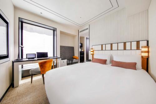 KOKO HOTEL Premier Nihonbashi Hamacho Room Type - Superior Double Room with Microwave and Refrigerator - Non-Smoking KOKO HOTEL Premier Nihonbashi Hamacho Room Type - Superior Double Room with Microwave and Refrigerator - Non-Smoking