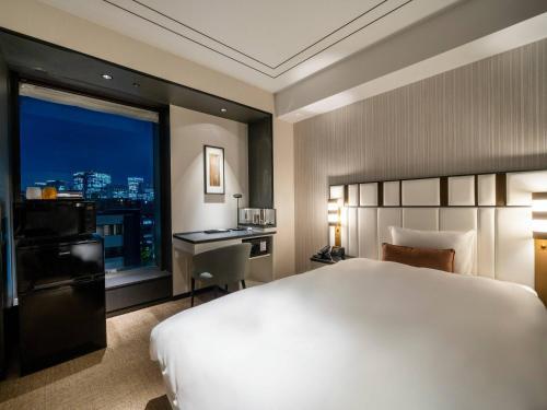 KOKO HOTEL Premier Nihonbashi Hamacho Room Type - Double Room with Small Double Bed - Non-Smoking KOKO HOTEL Premier Nihonbashi Hamacho Room Type - Double Room with Small Double Bed - Non-Smoking