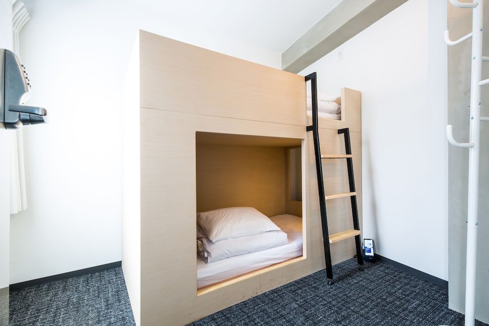 UNPLAN Shinjuku – Hostel Room Type - Bunk Bed Room, Women Only, 2 Beds, Shared Bathroom
