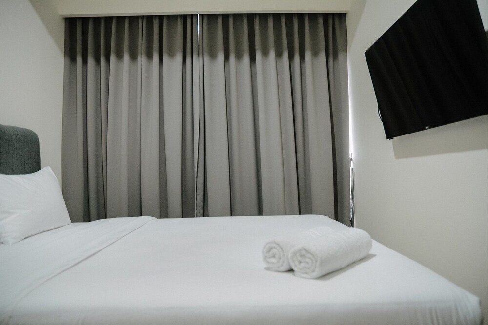 2BR Deluxe and Modern Menteng Park Apartment Room Type - Room