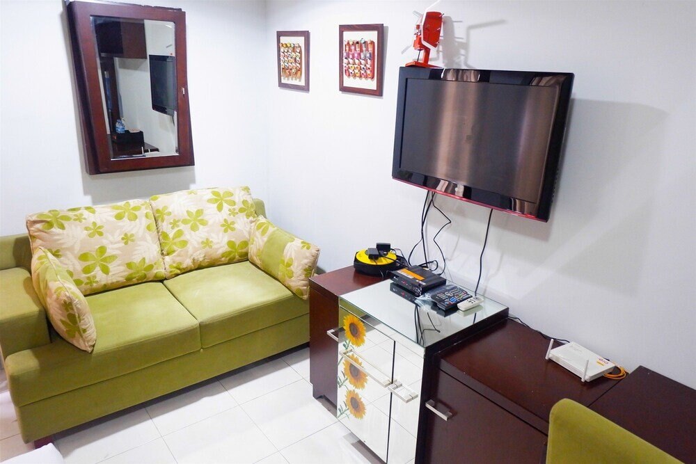 Best Studio Apartment Tamansari Sudirman - Tap to explore photos