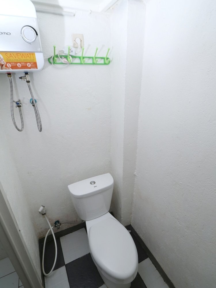 Kamar Keluarga Grogol Syariah - Tap to explore photos