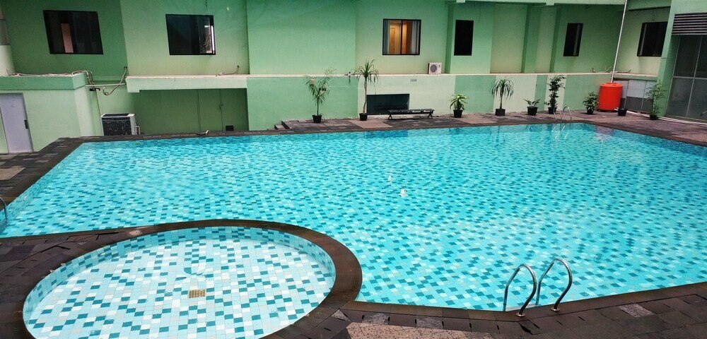 Strategic Menteng Square Apartment - Tap to explore photos