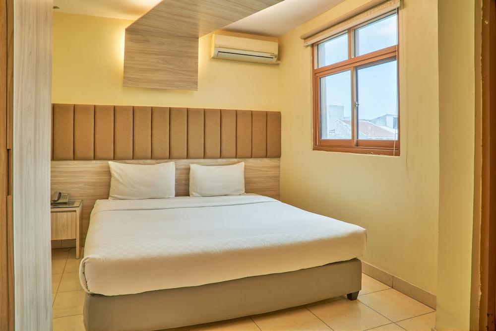 Alia Boutique Pasar Baru Room Type - Standard Double Room