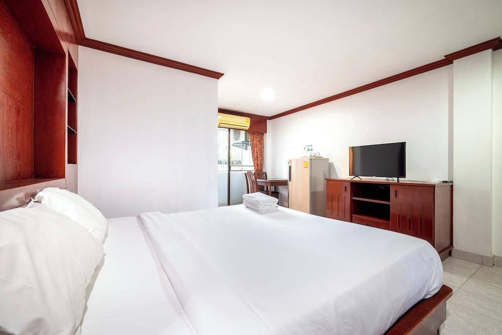 Selina Place Pattaya Room Type - Standard Double Room