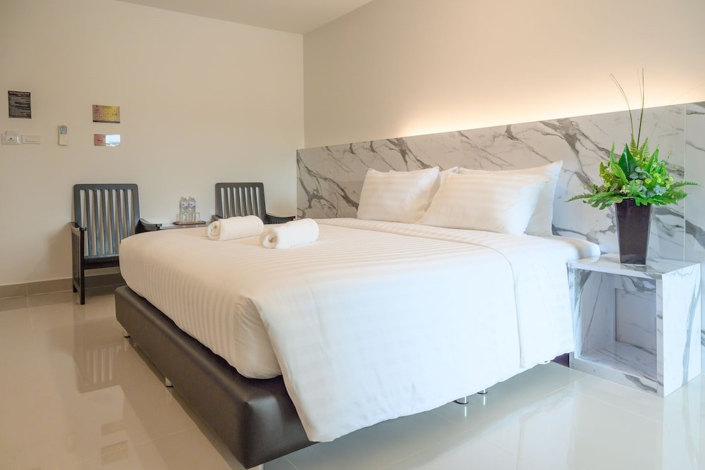 Donmueang Place Hotel - Tap to explore photos
