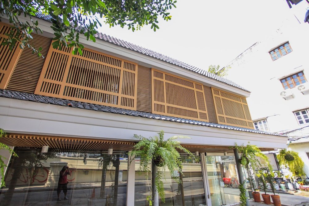 Siam Nitra Boutique Hotel - Tap to explore photos