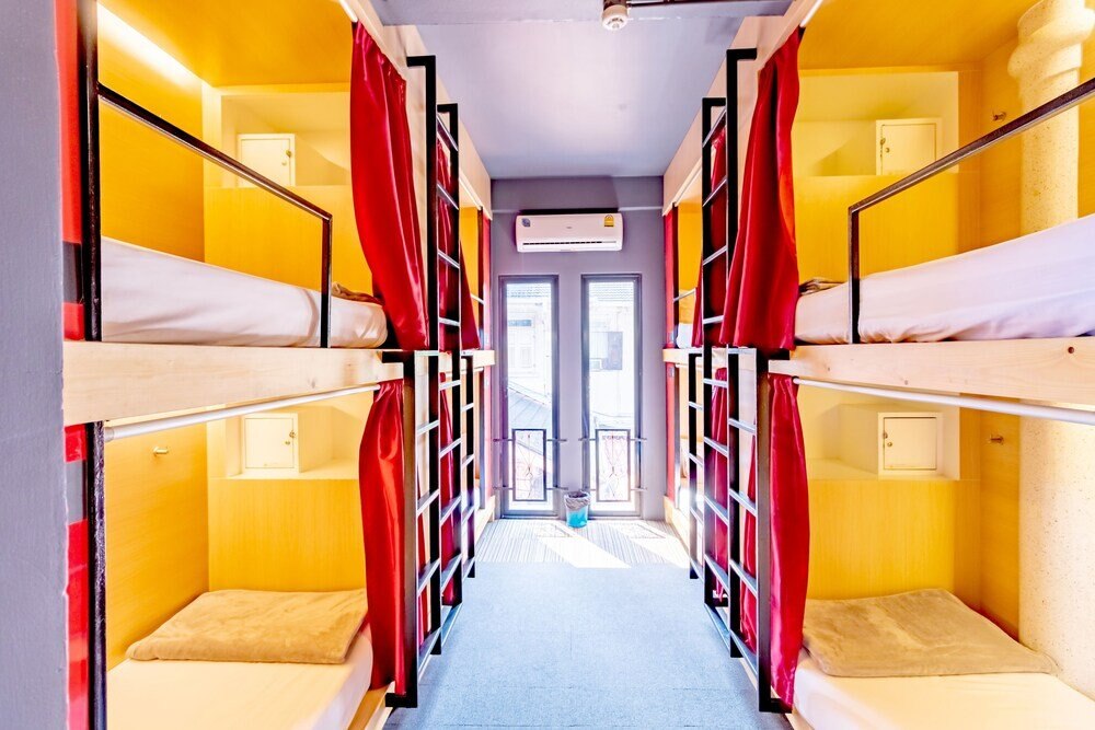 Cloud on Saladaeng Silom Hostel Bangkok Room Type - Shared 8 Mixed Dorm