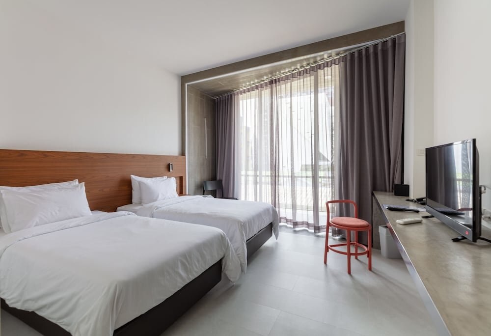 Reno Hotel Bangkok Room Type - Deluxe Double Room