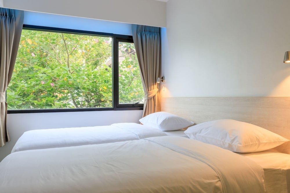 Prima House Pattaya - Tap to explore photos