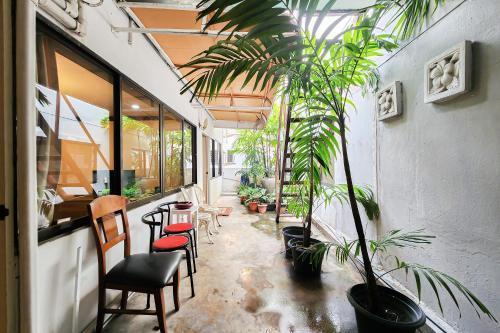 Cordia Residence Sathorn - Tap to explore photos