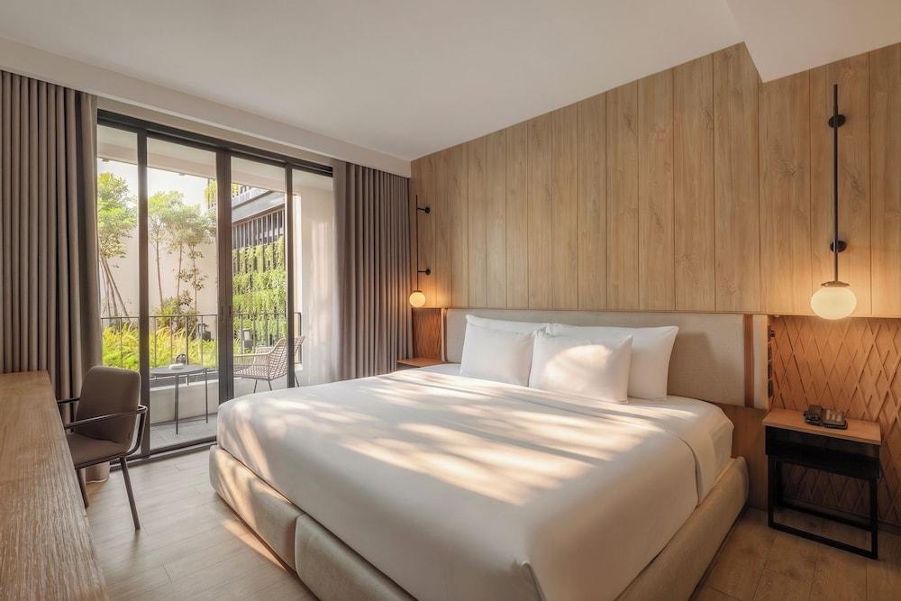 Craftsman Bangkok Room Type - Deluxe Room, 1 King Bed, Balcony
