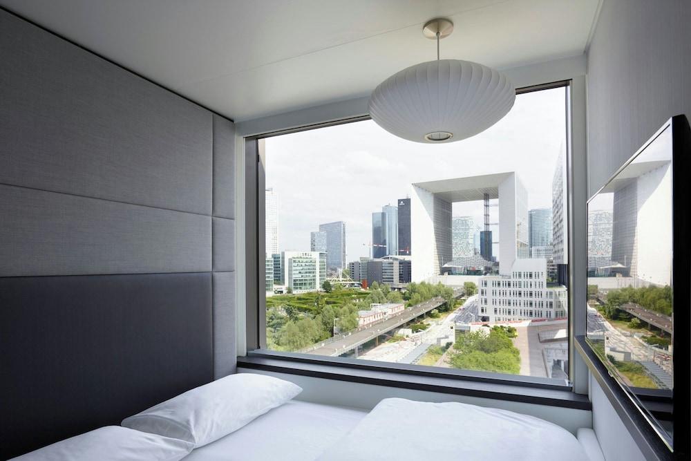 citizenM Paris la Défense Room Type - Room, 1 King Bed (High Floor)